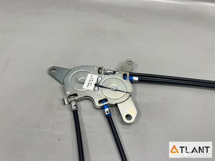 Доводчик двери задний правый toyota voxy, noah