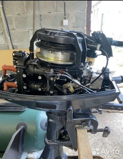 Лодка с мотором 9.9