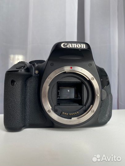 Фотоаппарат canon 600d + объектив 18-135 stm
