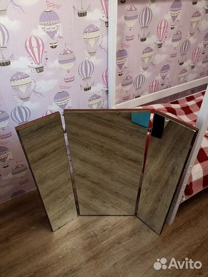 Зеркало от трюмо 100х93 см