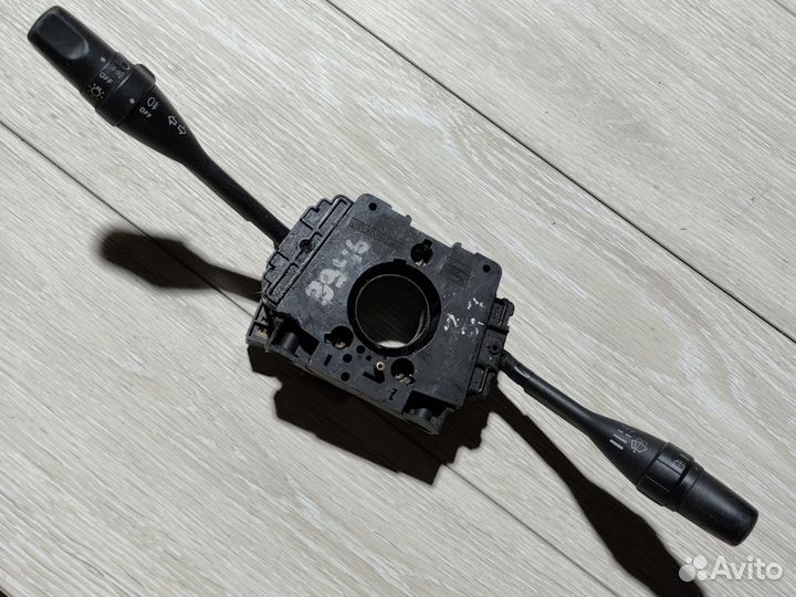 Подрулевой переключатель Nissan Almera N15