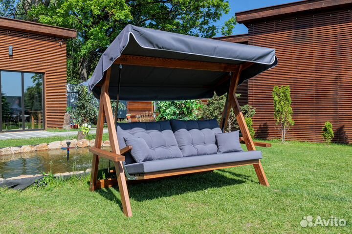 Премиальные качели Lyon с серыми подушками