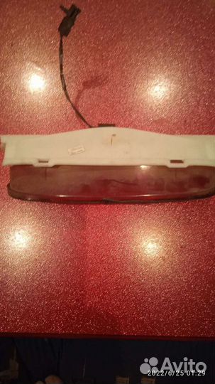 Задний фонарь (стоп сигнал)