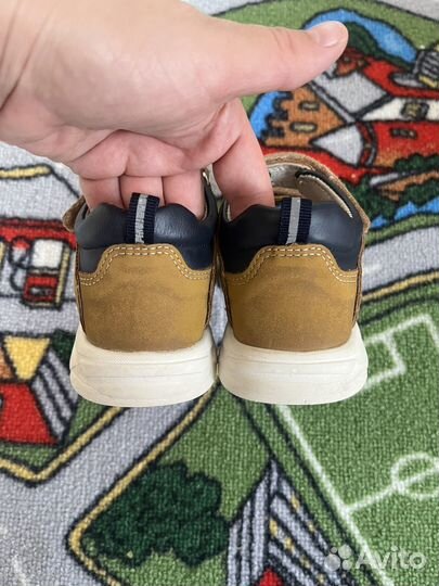 Сандали детские