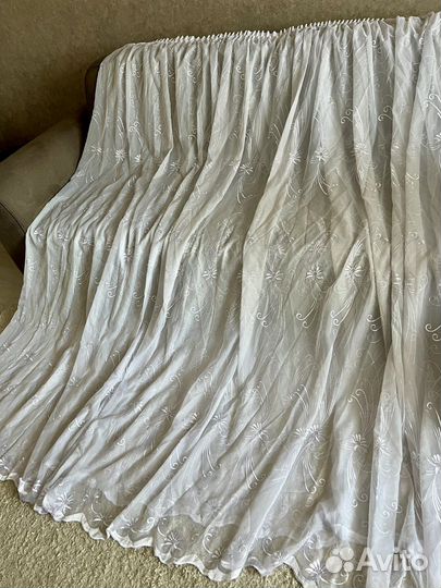 Тюль белая 600*227 см б/у