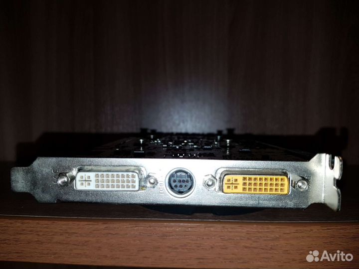 Видеокарта Asus Radeon EAH4850 1 gb