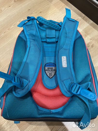 Школьный рюкзак