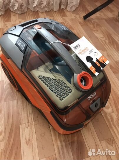 Моющий пылесос Thomas Pet&Family Parquet Pro