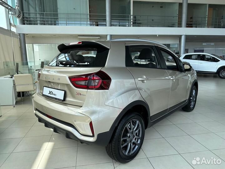 Livan X3 pro 1.5 CVT, 2023