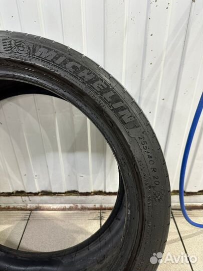 Michelin Pilot Sport 4 255/40 R20 23T