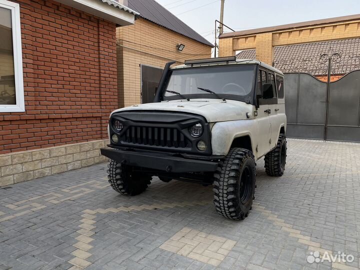 УАЗ хантер