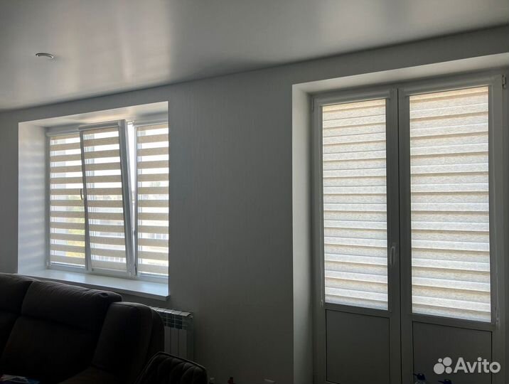 Рулонные шторы день ночь. Установка