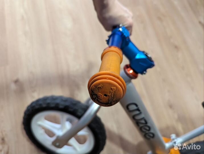 Беговел cruzee