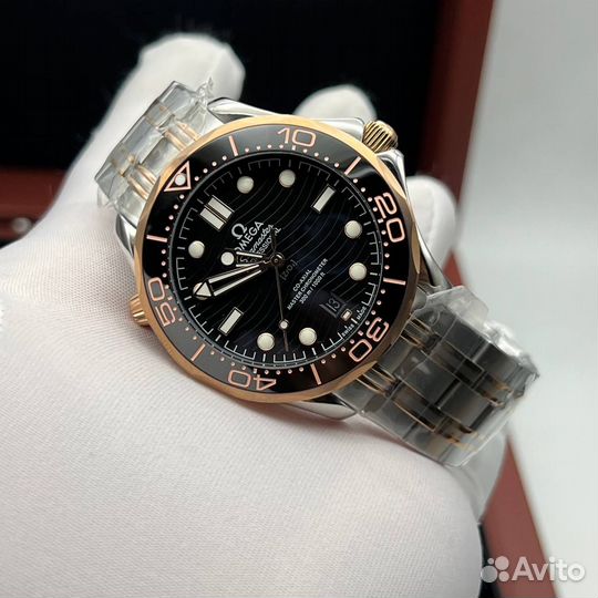 Красивые мужские часы Omega Seamaster Diver 300M