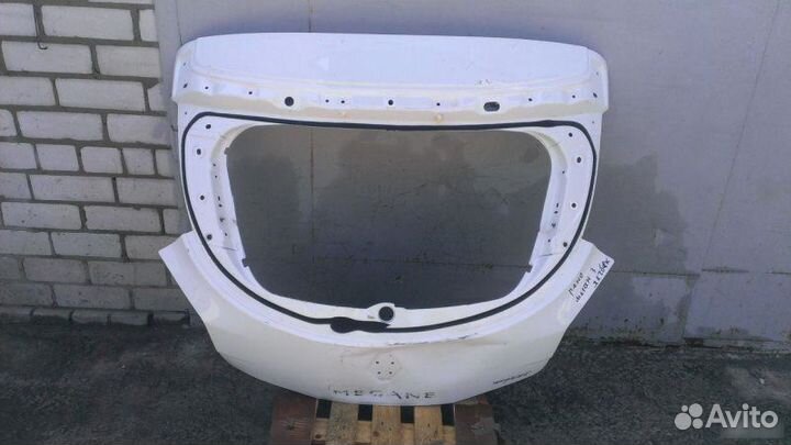 Крышка багажника Renault Megane 3