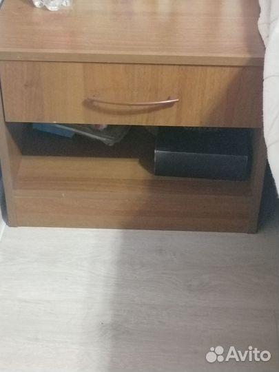 Продам спальный гарнитур