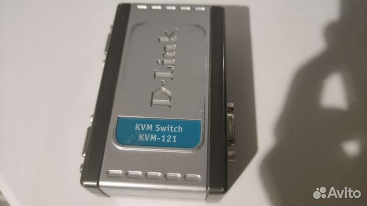 Переключатель KVM Switch 121