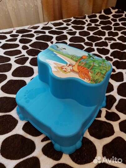 Ступенька детская для ванной