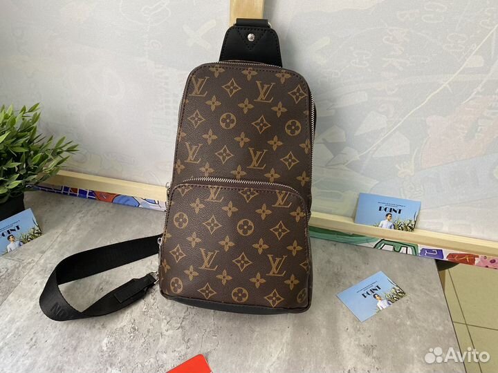 Сумка через плечо Louis Vuitton