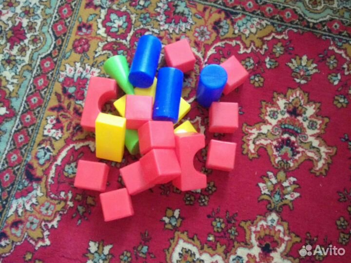 Кубики разные