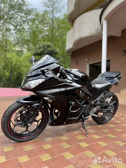 Kawasaki ninja EX 300 В