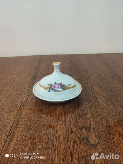 Фарфоровая масленка СССР