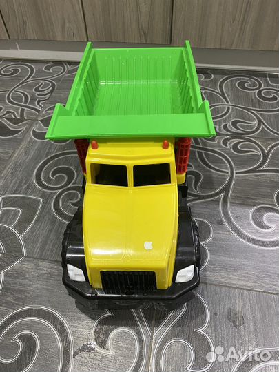 Большой Грузовик 65 см