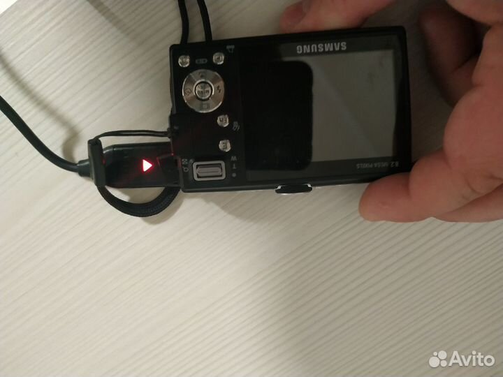 Компактный фотоаппарат