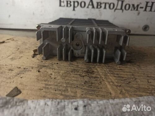 Блок управления двигателем (эбу) Audi 80 B3