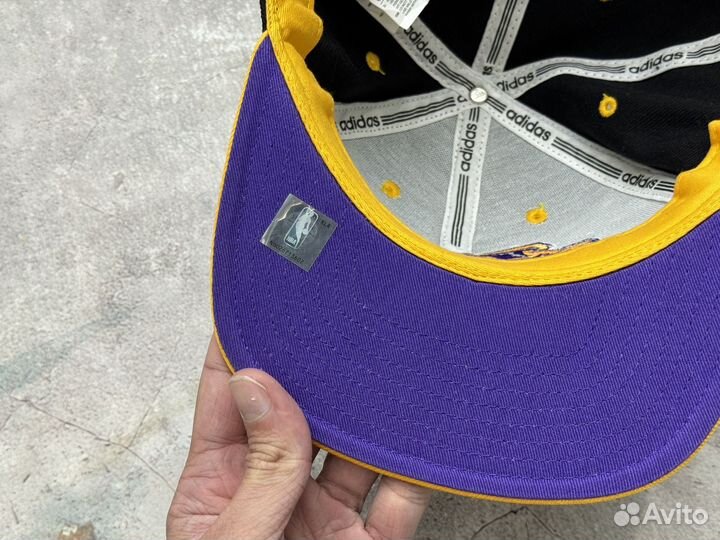 Бейсболка кепка Adidas Lakers оригинал