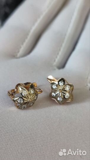 Золотые серьги