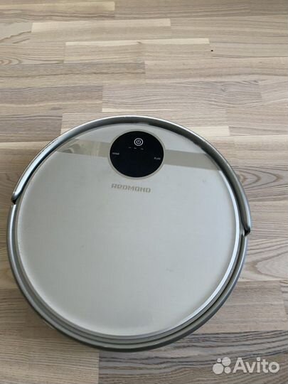 Робот пылесос