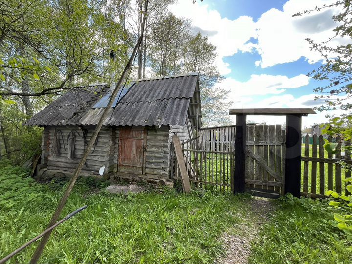 Дом 54 м² на участке 50 сот.