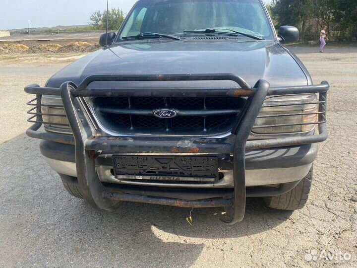 Кенгурятник Ford Explorer 2