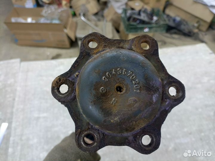 Задняя полуось Mercedes Sprinter / Sprinter Classi