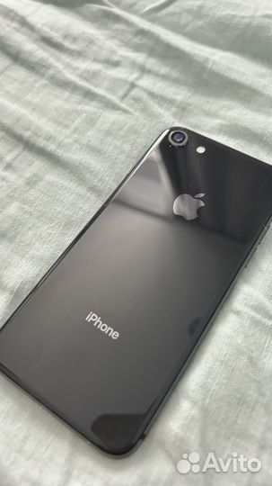 iPhone 8, 256 ГБ