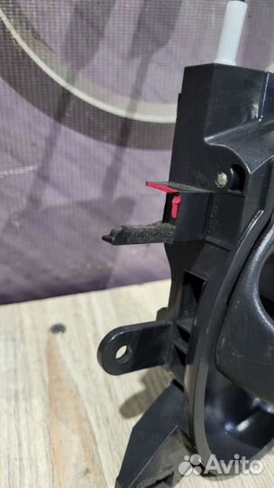 Ручка двери внутренняя салона Nissan micra K12 Лев