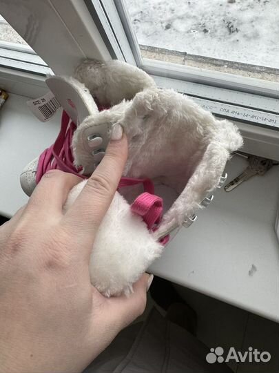 Коньки фигурные