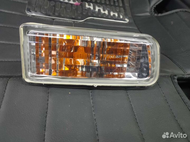 Повороник на бампер surf185