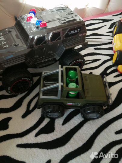 Машинки(цена за всё)