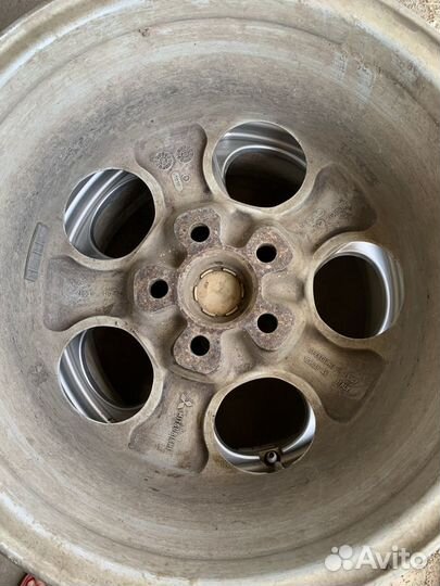 Литые диски на mitsubishi r16 5x114,3