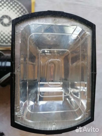 Электронная фотовспышка луч-М1