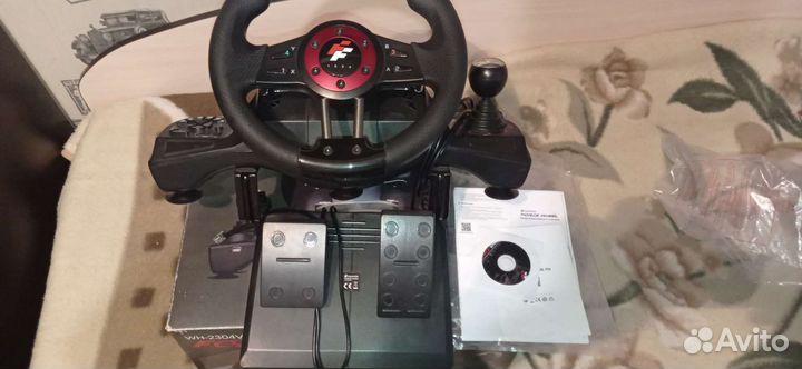 Игровой руль с педалями для пк