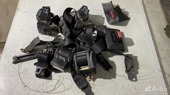 Ремни безопасности комплект BMW 5 series E34