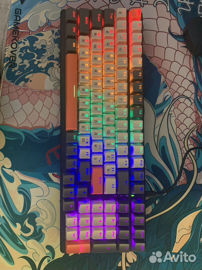 Механическая клавиатура с rgb