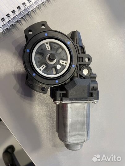 Мотор стеклоподъемника передней левой двери Ceed