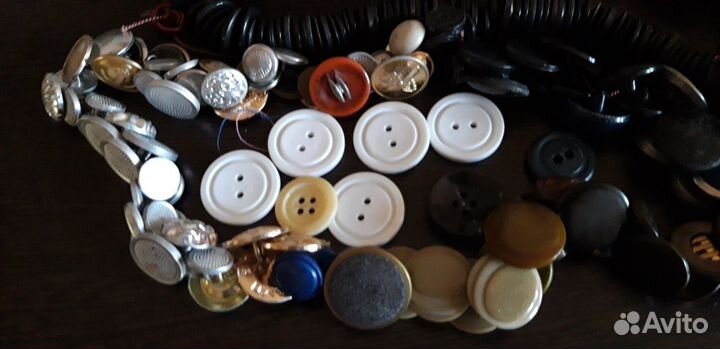 Пуговицы