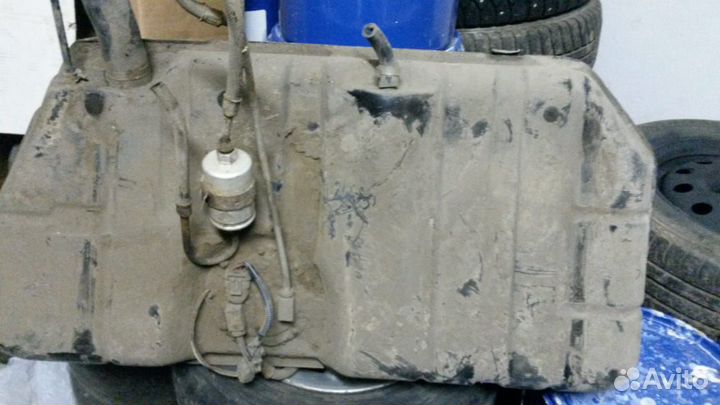 Бензобак для ваз 2110