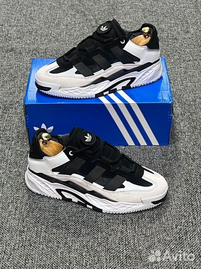 Adidas nail bol