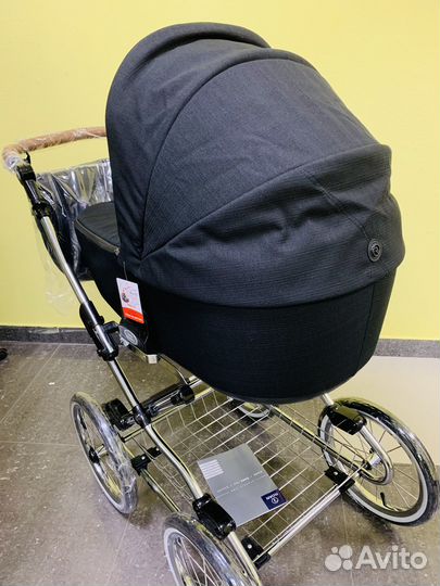 Коляска-люлька Roan Bass Next Classic хром 14 д